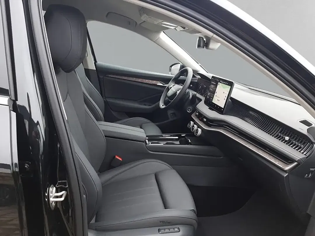 Skoda Superb - Thumbnail 7