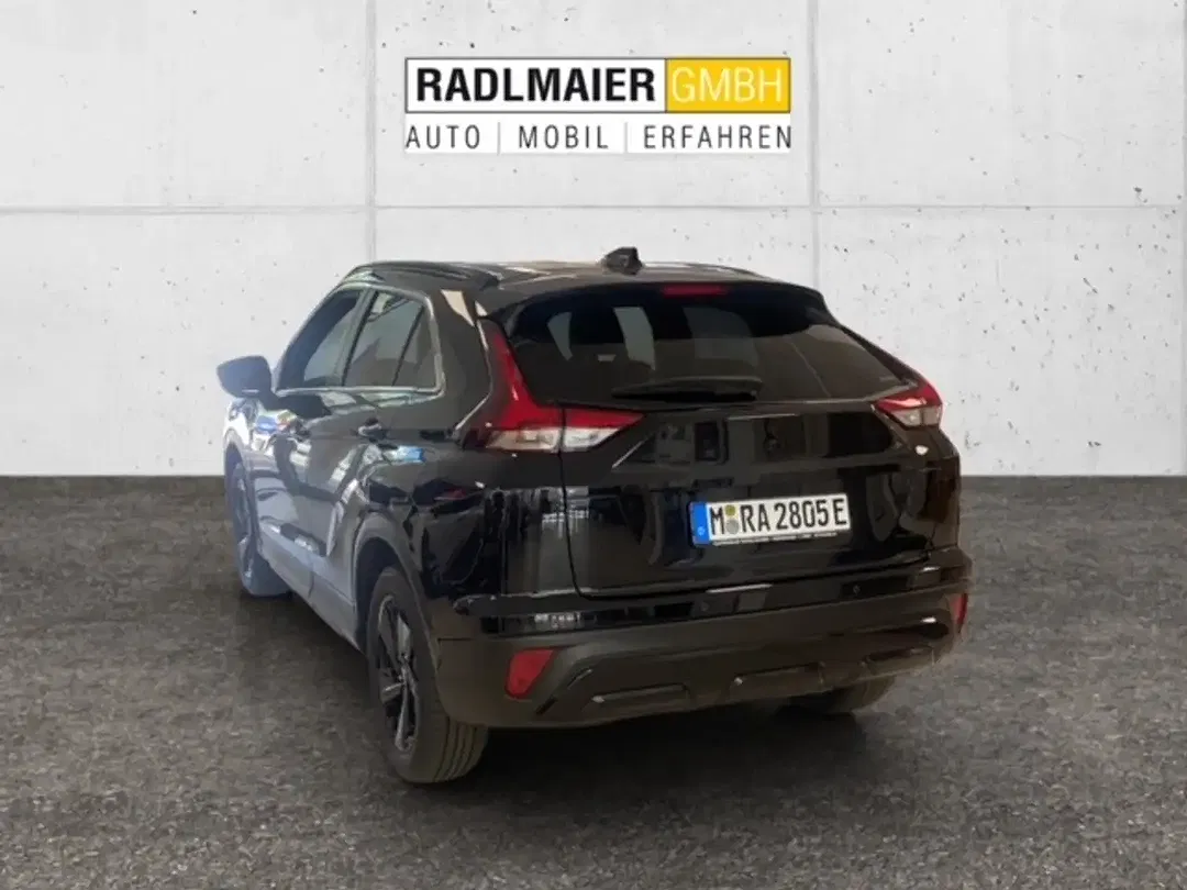 Mitsubishi Eclipse Cross - Thumbnail 2
