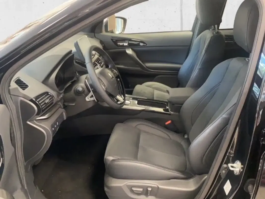 Mitsubishi Eclipse Cross - Thumbnail 7