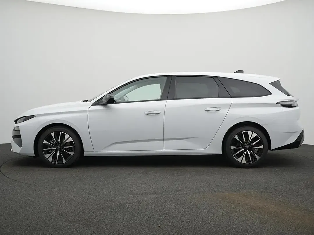 Peugeot 308 - Thumbnail 4