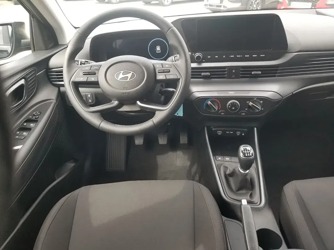 Hyundai i20 - Thumbnail 10