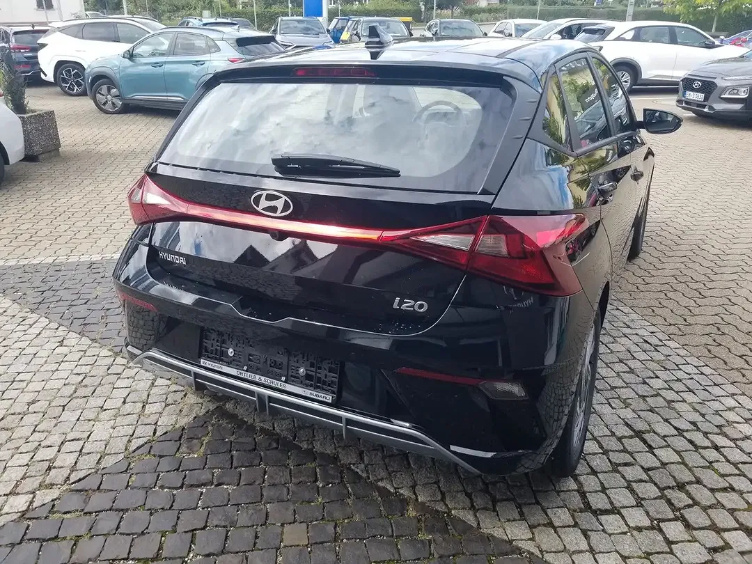 Hyundai i20 - Thumbnail 4