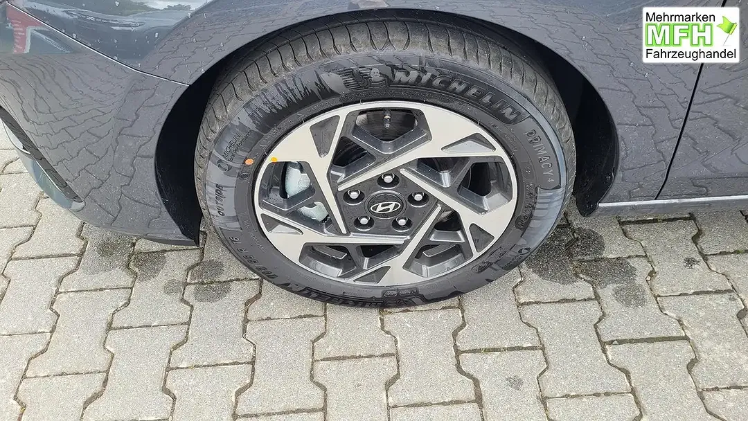 Hyundai i30 - Thumbnail 13