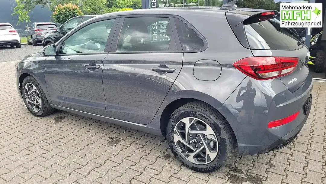 Hyundai i30 - Thumbnail 6