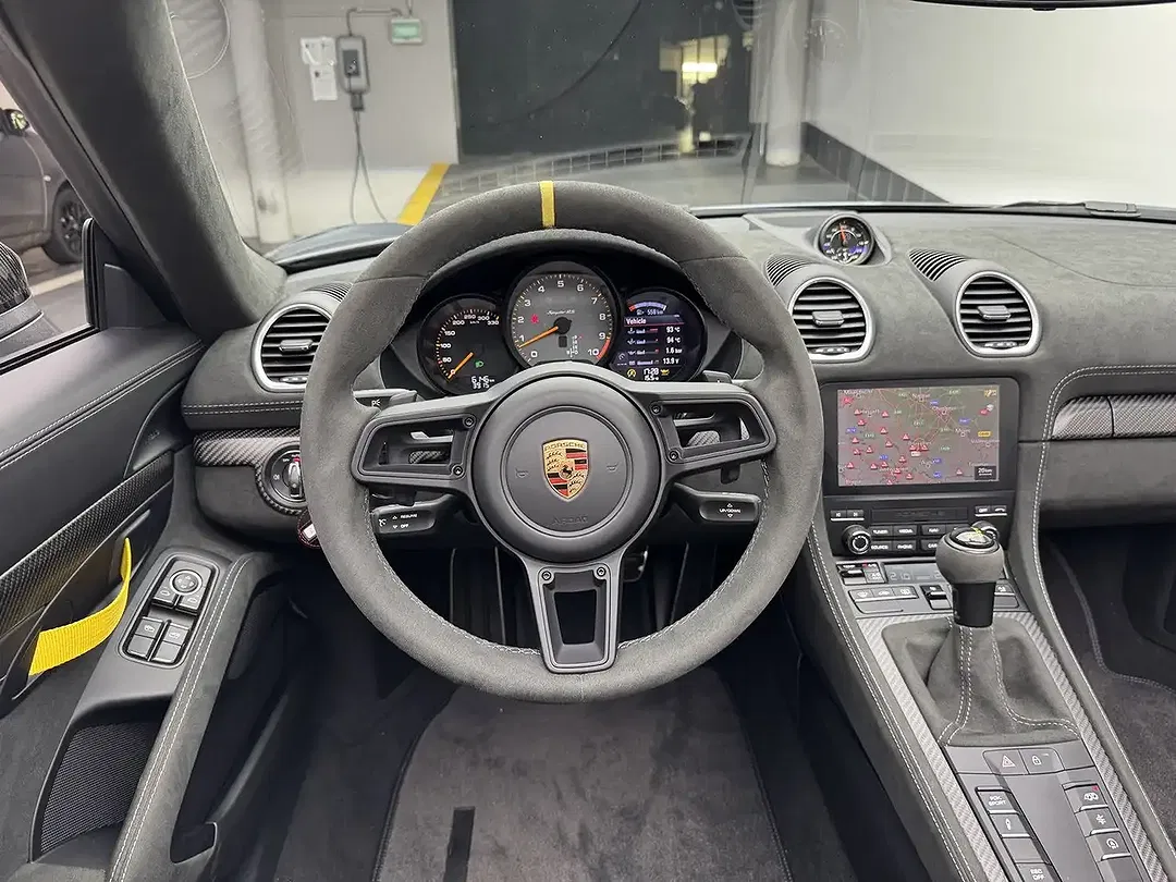 Porsche 718 Spyder - Thumbnail 12