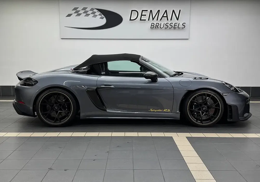 Porsche 718 Spyder - Thumbnail 28