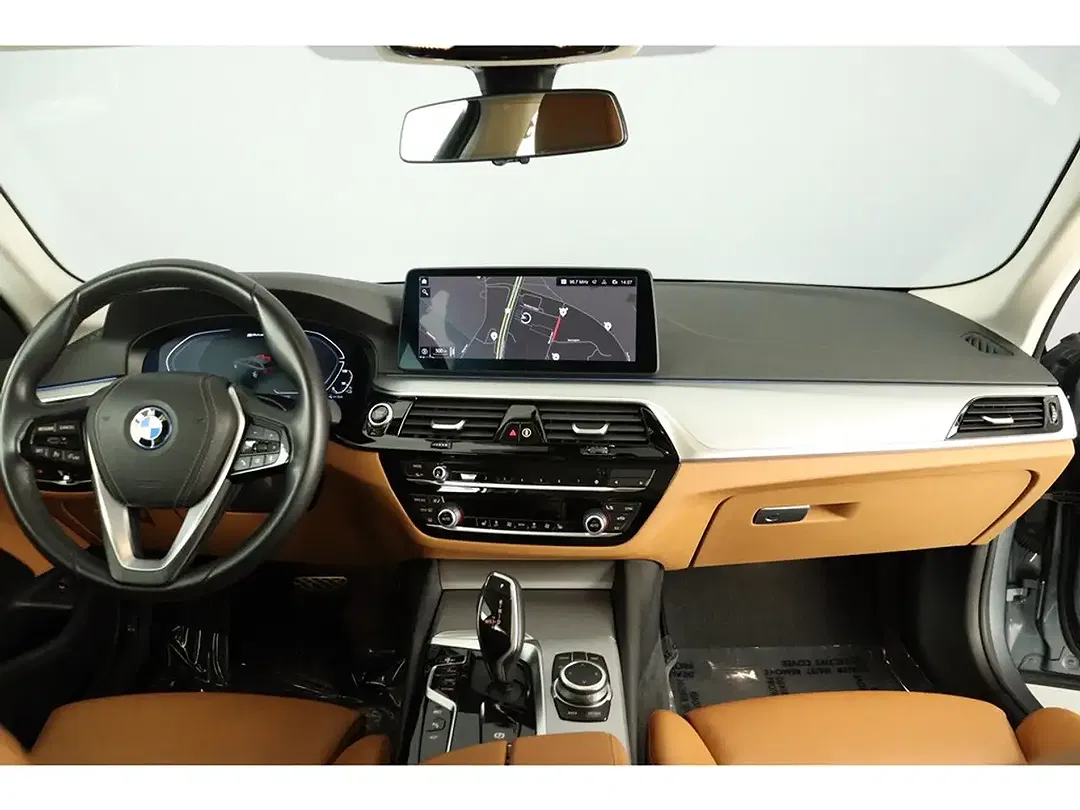 BMW 520 - Thumbnail 9