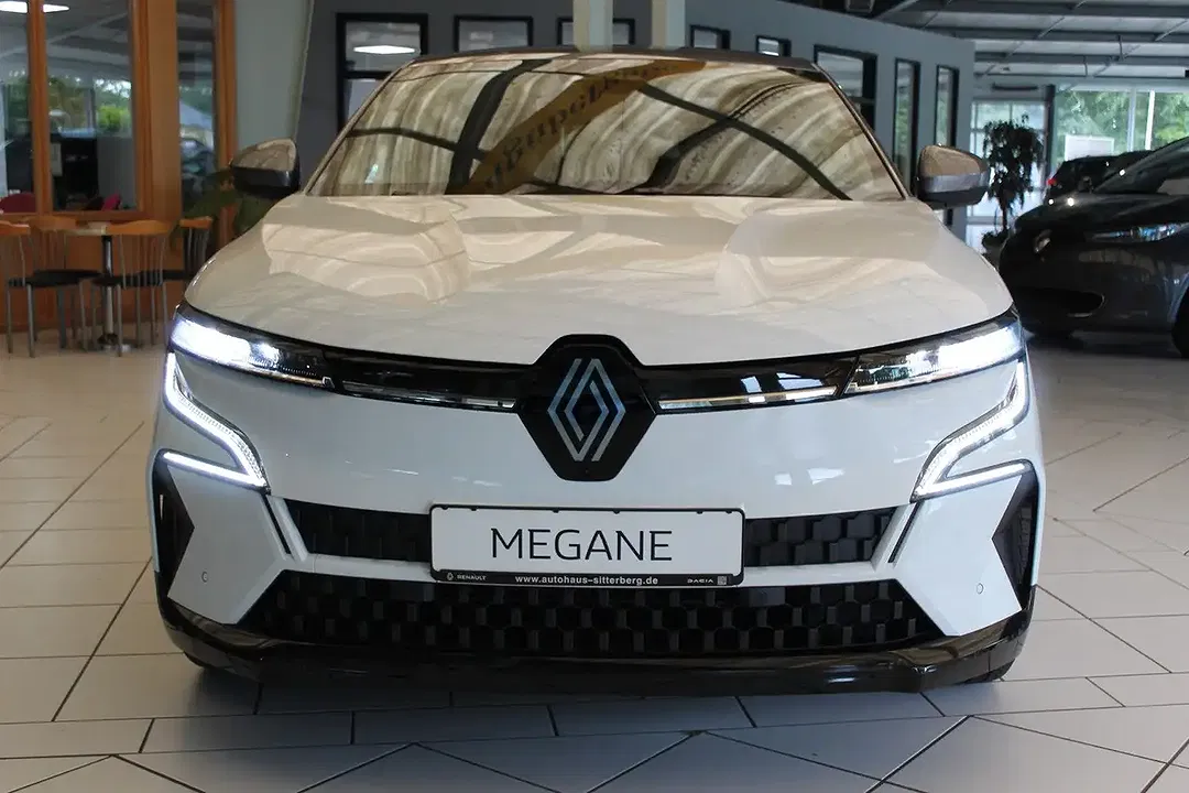 Renault Megane E-Tech - Thumbnail 14
