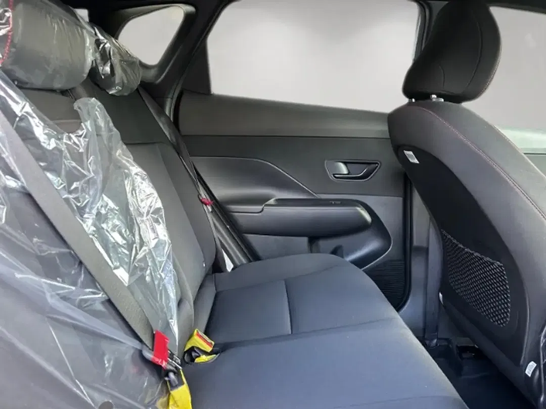 Hyundai KONA - Thumbnail 13