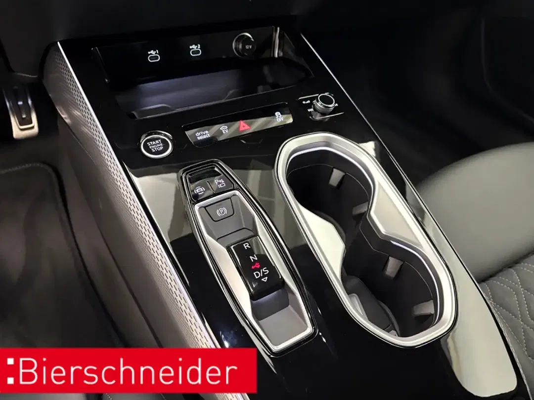 Audi A6 - Thumbnail 13