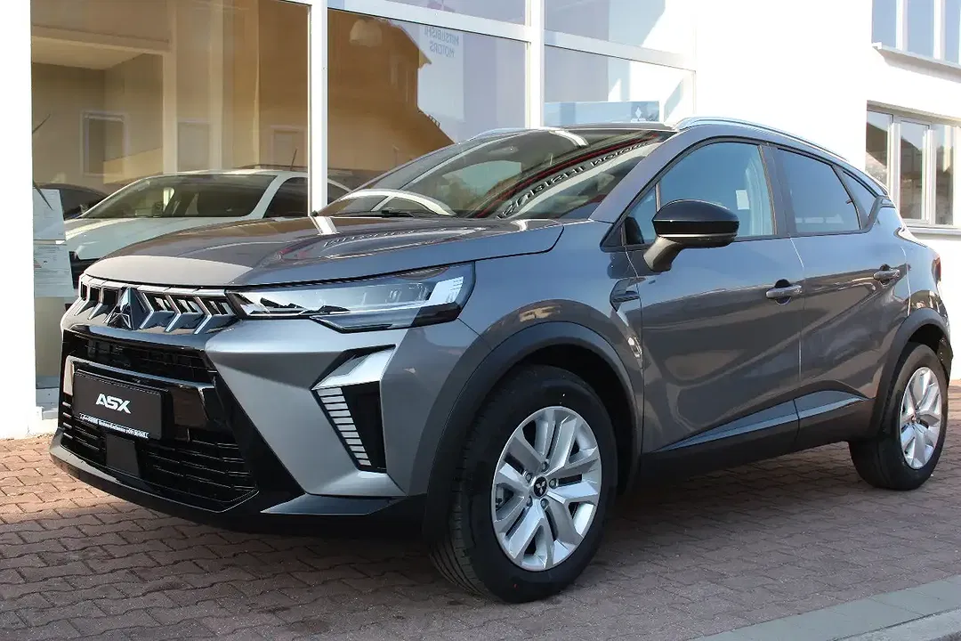 Mitsubishi ASX - Thumbnail 2