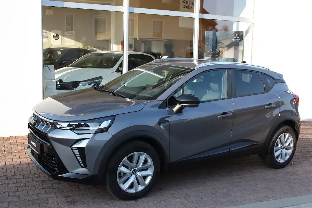 Mitsubishi ASX - Thumbnail 3