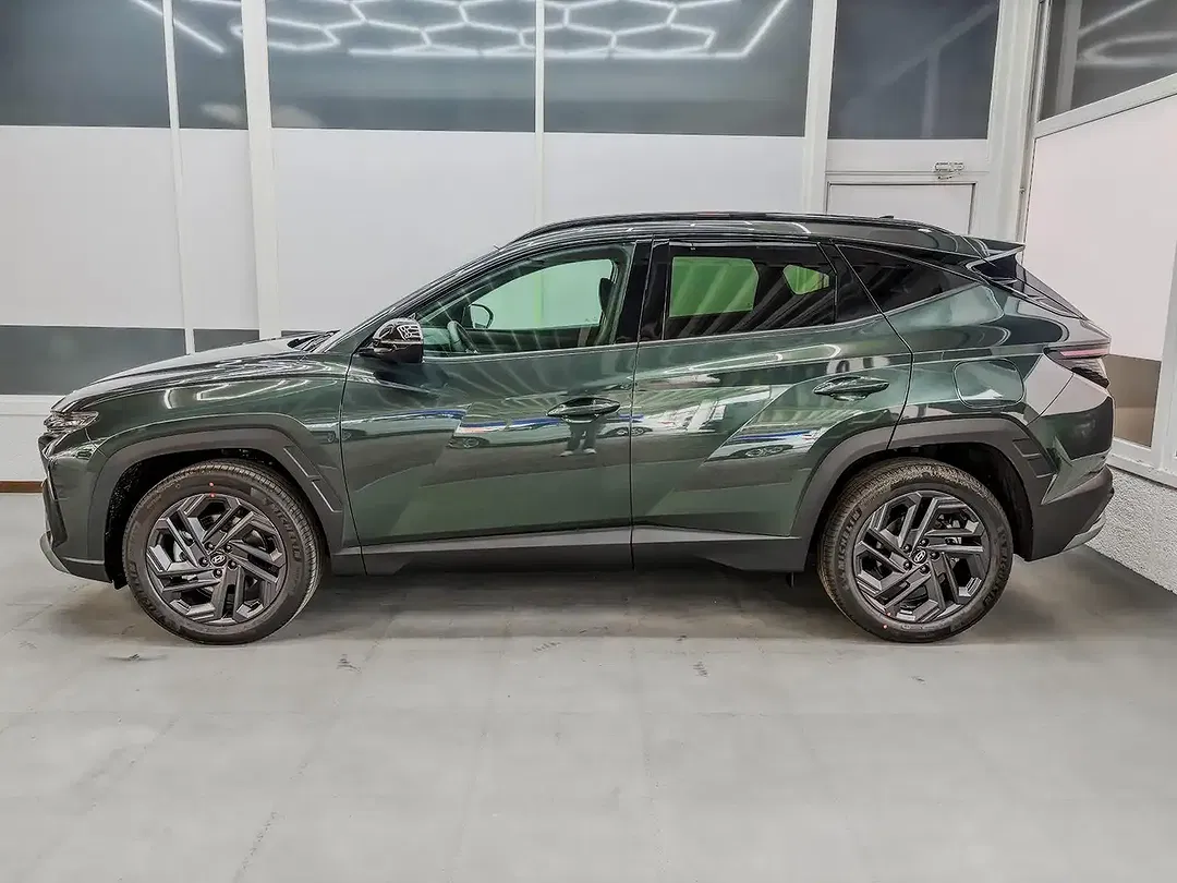 Hyundai TUCSON - Thumbnail 3
