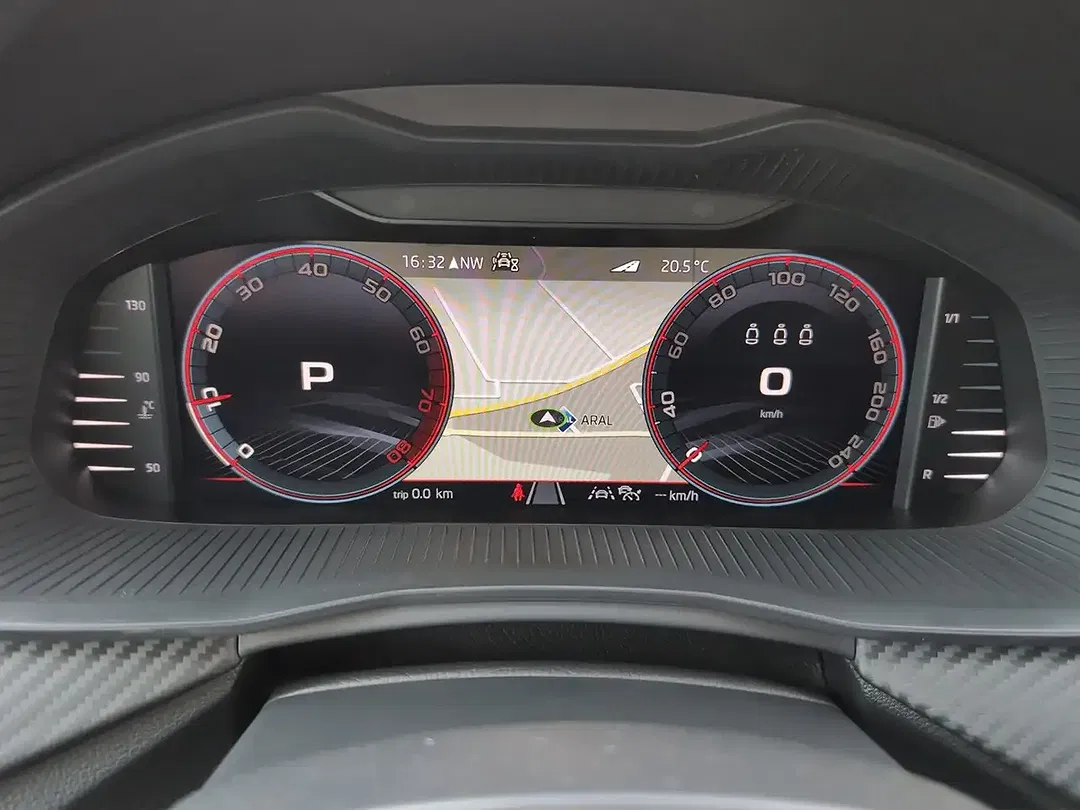 Skoda Scala - Thumbnail 10