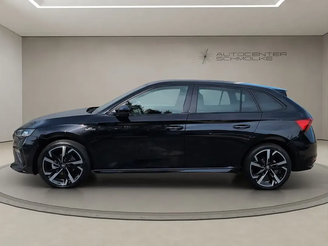Skoda Scala - Thumbnail 2