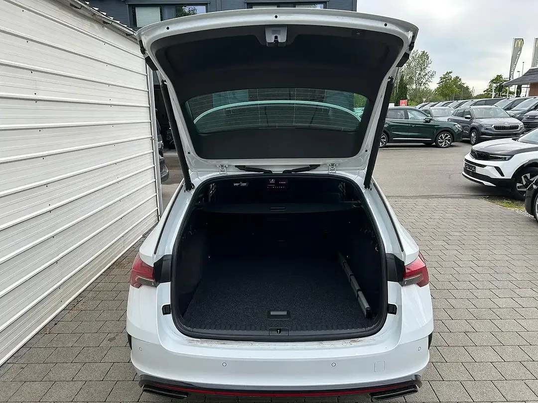 Skoda Octavia - Thumbnail 15