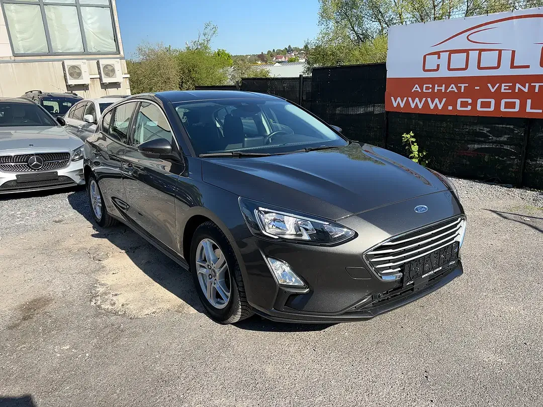 Ford Focus - Thumbnail 8