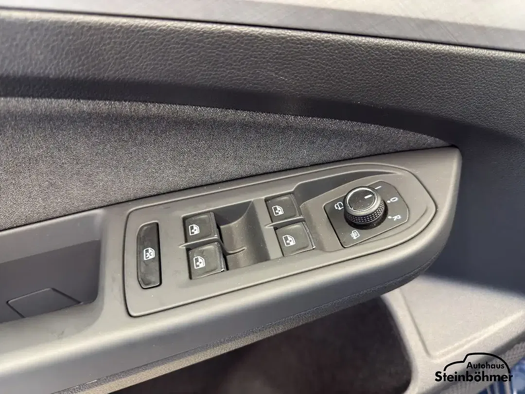 Volkswagen Golf Variant - Thumbnail 15