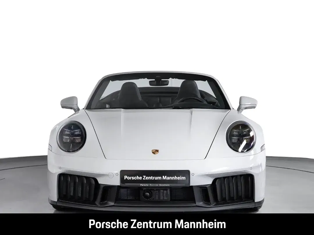 Porsche 992 - Thumbnail 6