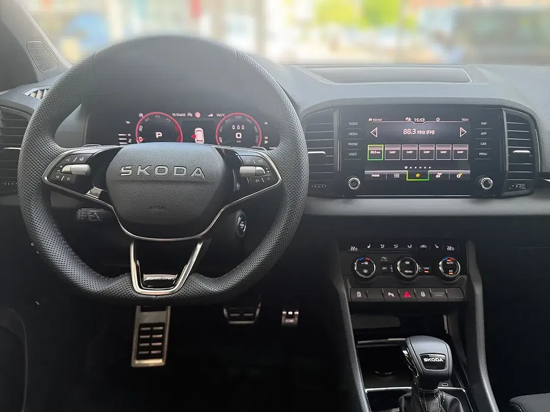 Skoda Karoq - Thumbnail 9