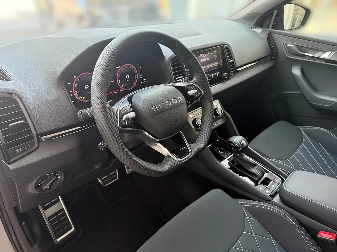 Skoda Karoq - Thumbnail 7