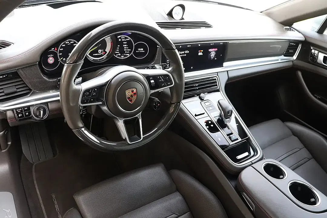 Porsche Panamera - Thumbnail 14