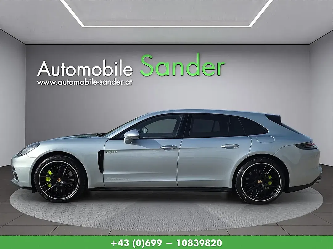 Porsche Panamera - Thumbnail 2