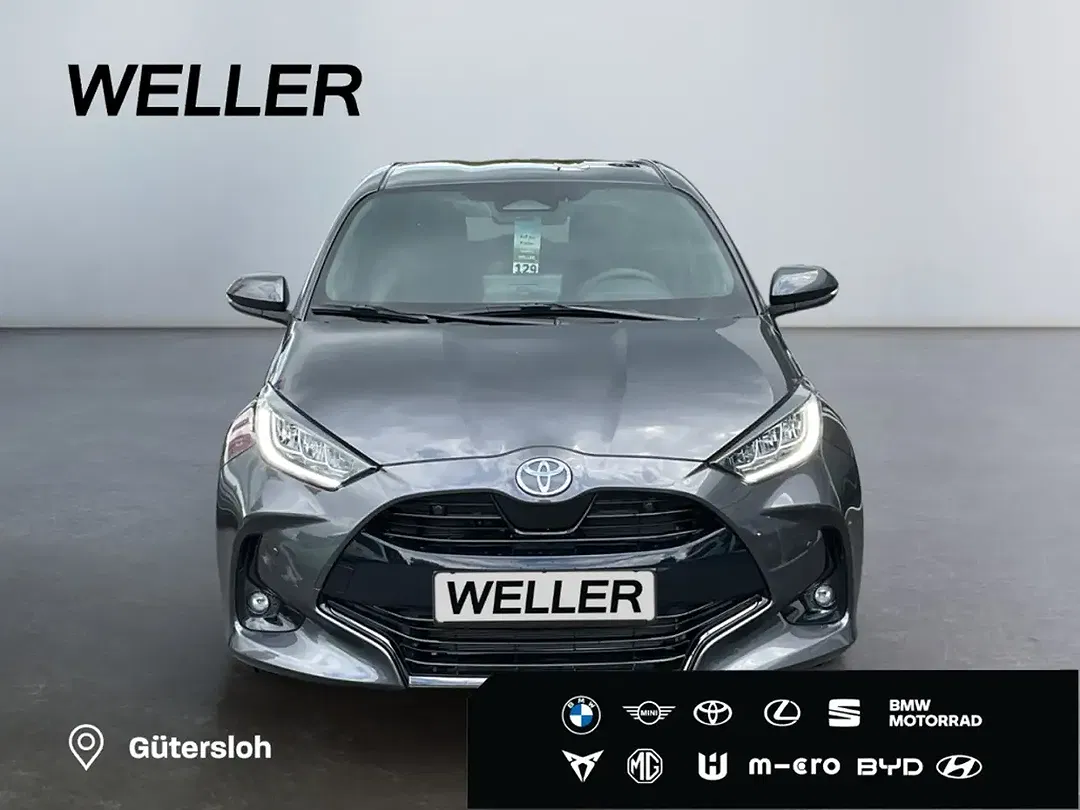 Toyota Yaris - Thumbnail 2