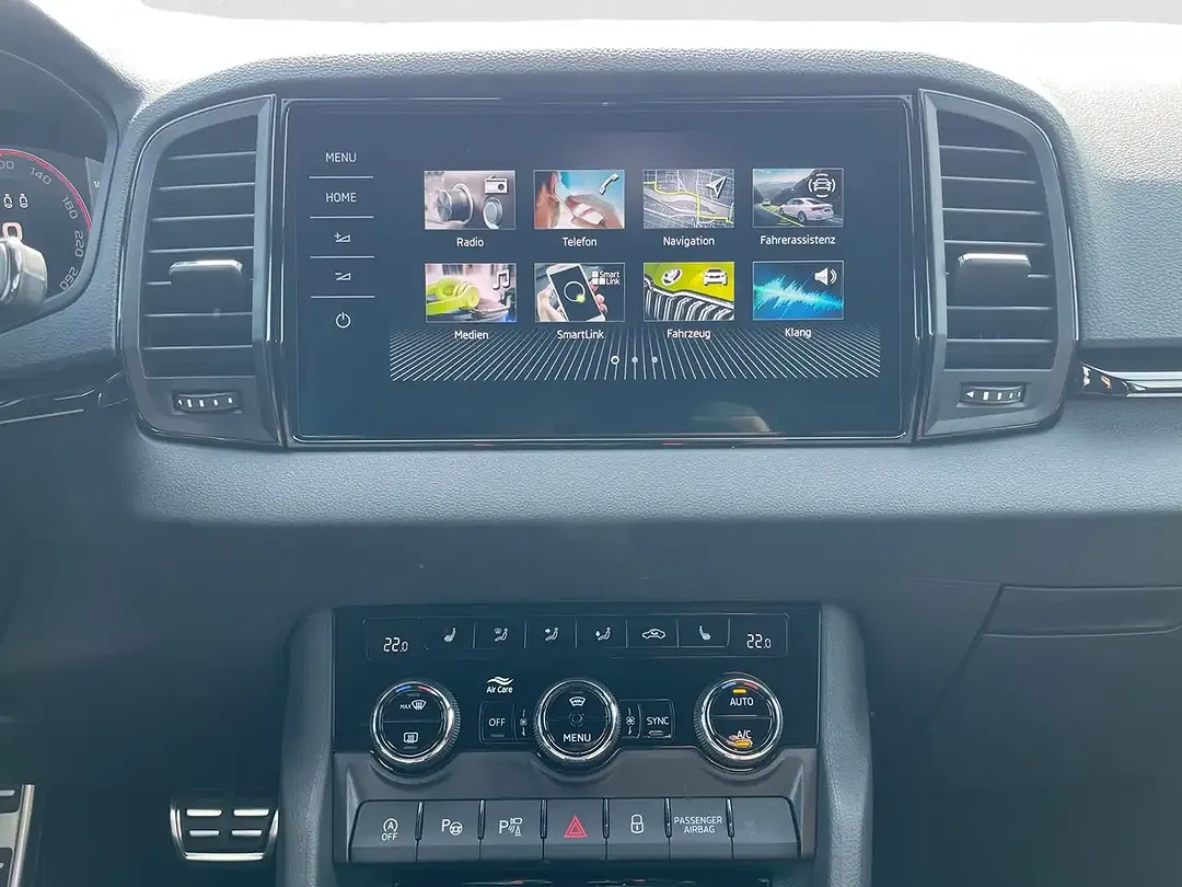 Skoda Karoq - Thumbnail 11