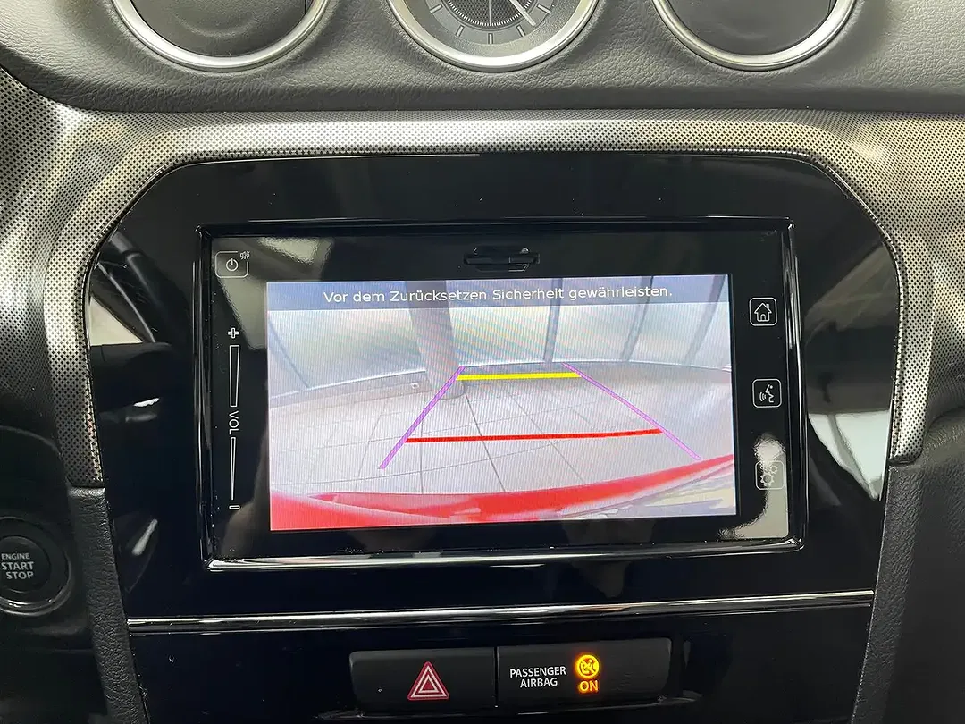 Suzuki Vitara - Thumbnail 11