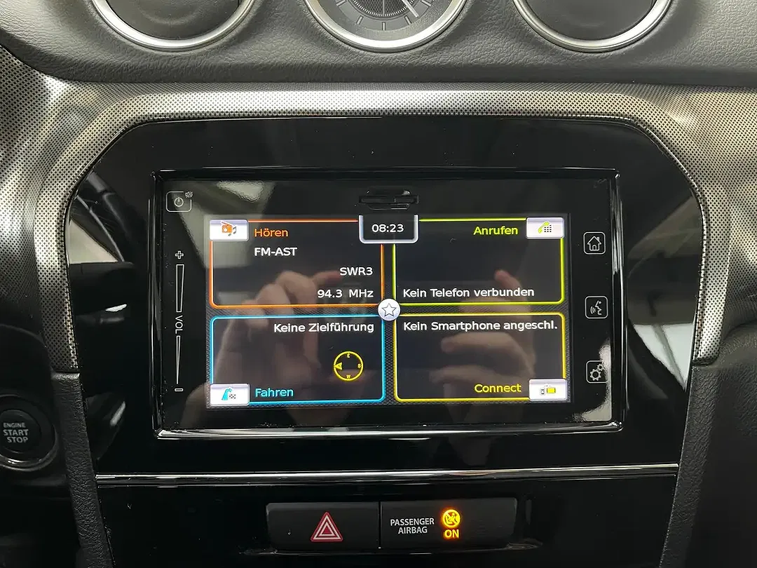 Suzuki Vitara - Thumbnail 12