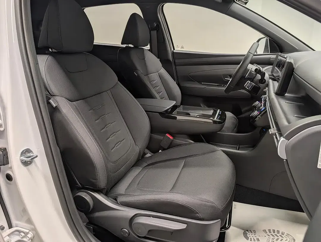 Hyundai TUCSON - Thumbnail 10