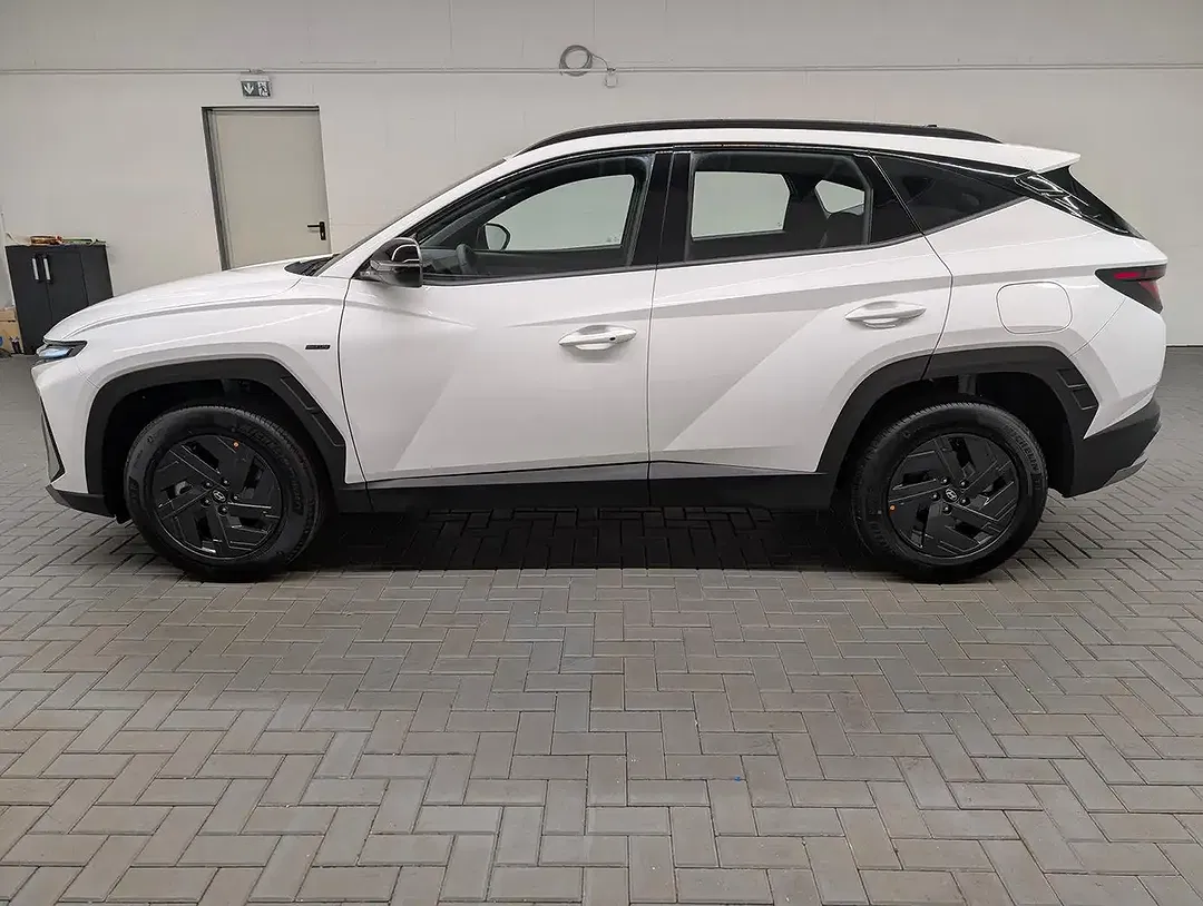Hyundai TUCSON - Thumbnail 2