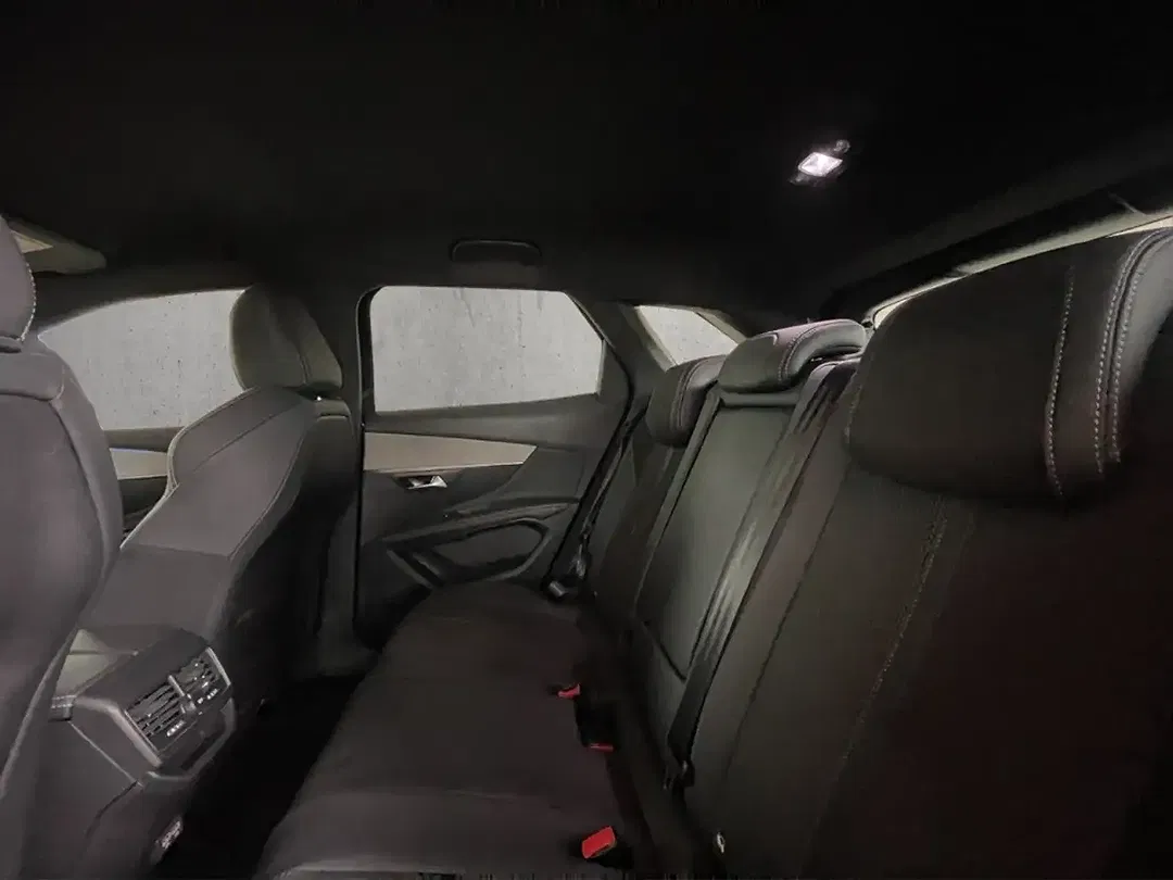 Peugeot 3008 - Thumbnail 8