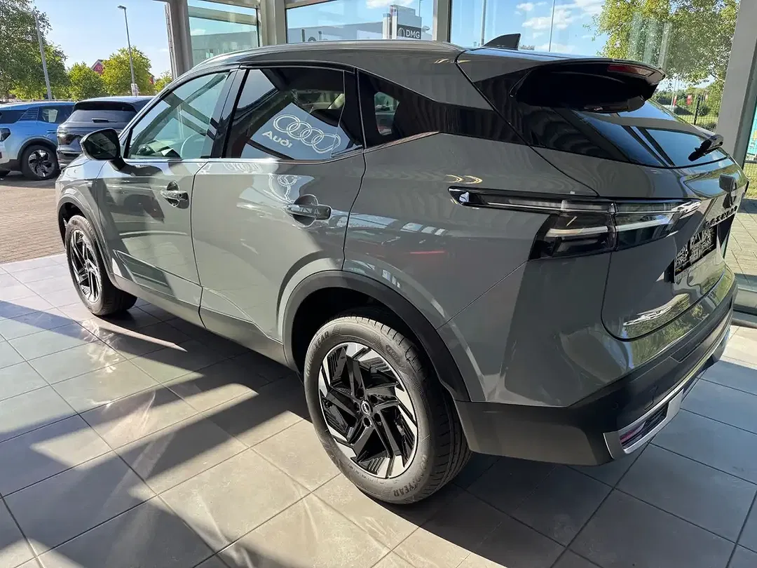 Nissan Qashqai - Thumbnail 8