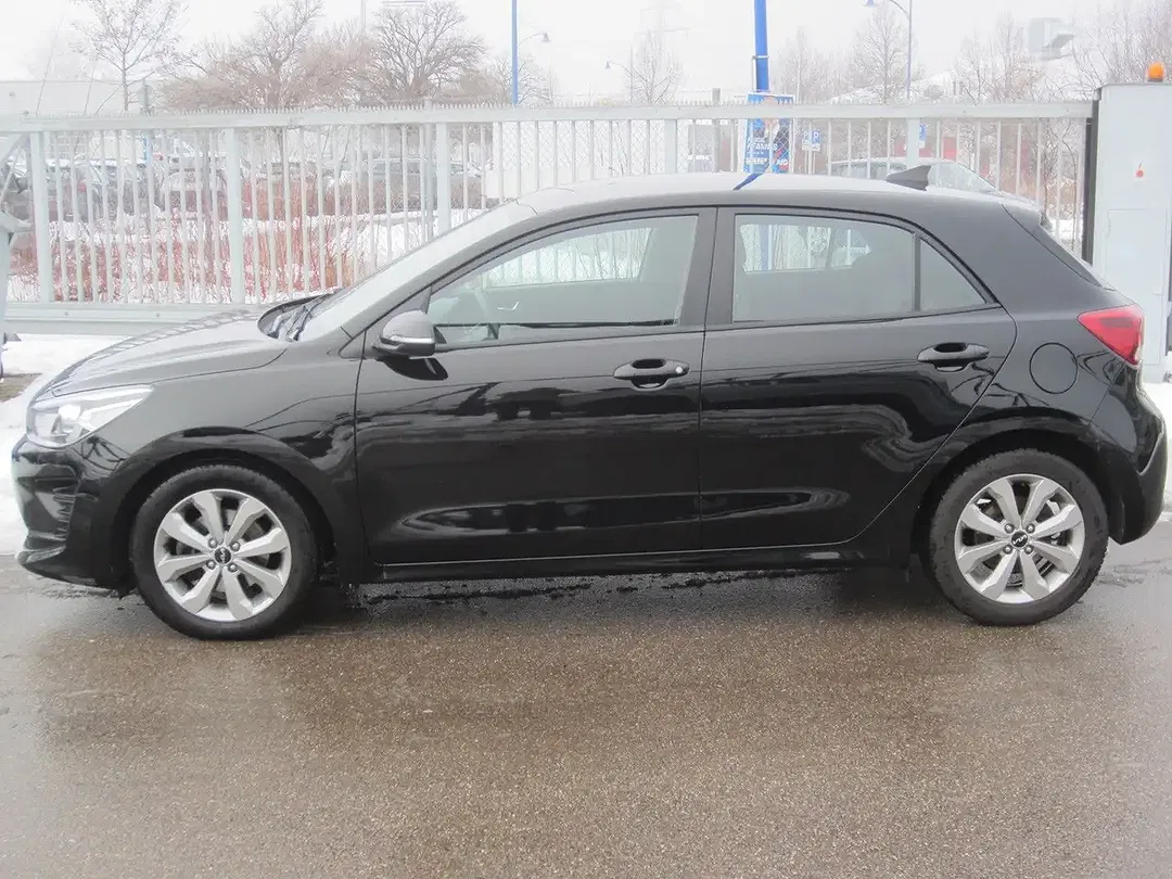 Kia Rio - Thumbnail 10