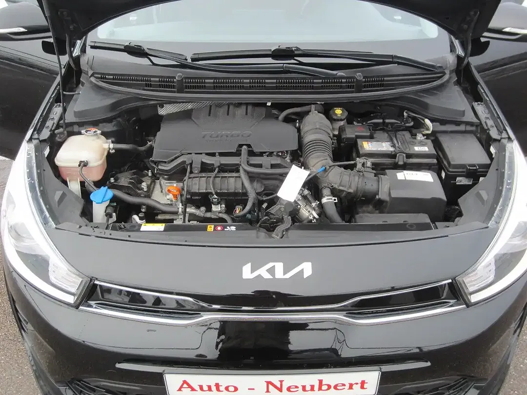 Kia Rio - Thumbnail 11