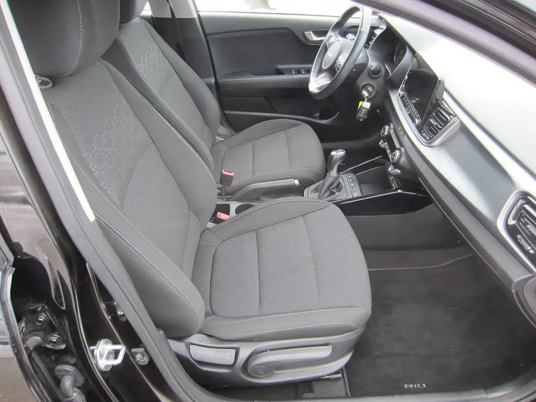 Kia Rio - Thumbnail 6