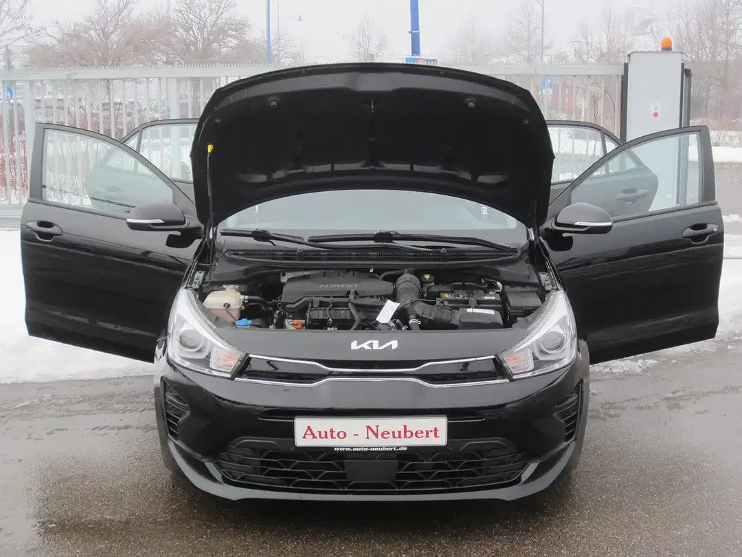 Kia Rio - Thumbnail 8