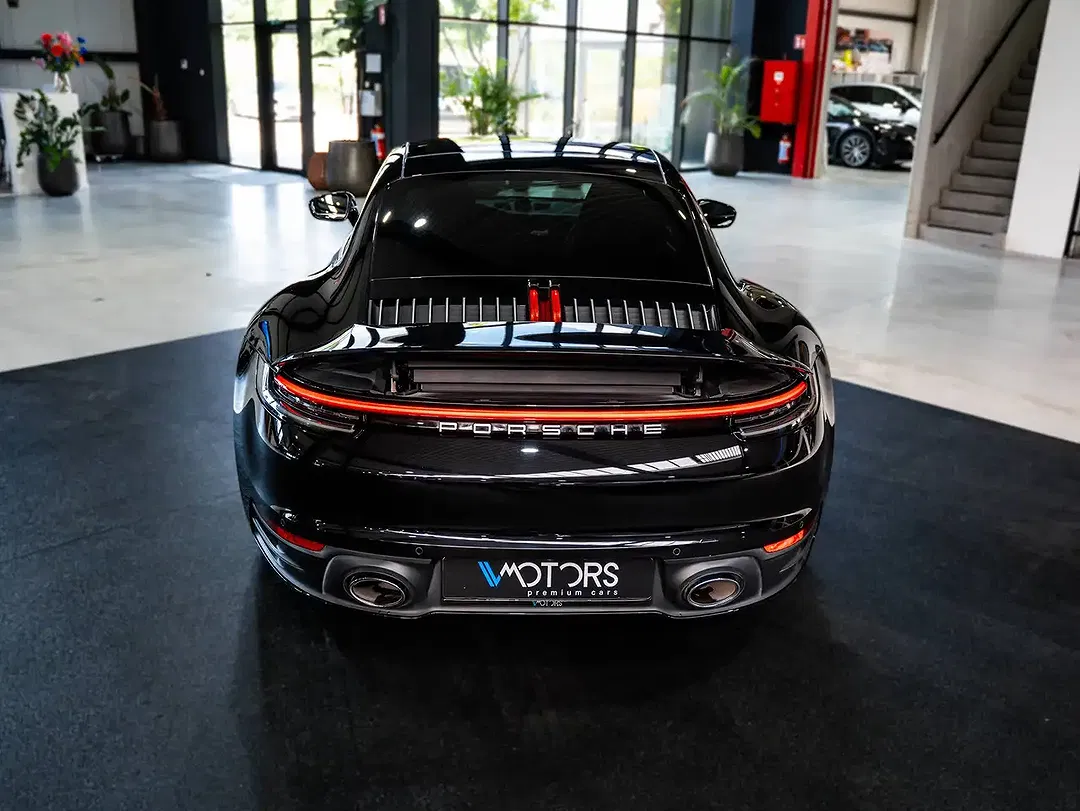 Porsche 992 - Thumbnail 5