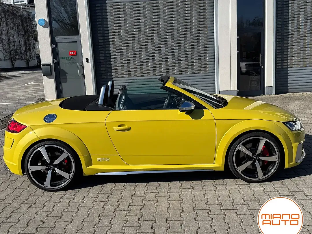 Audi TTS - Thumbnail 3
