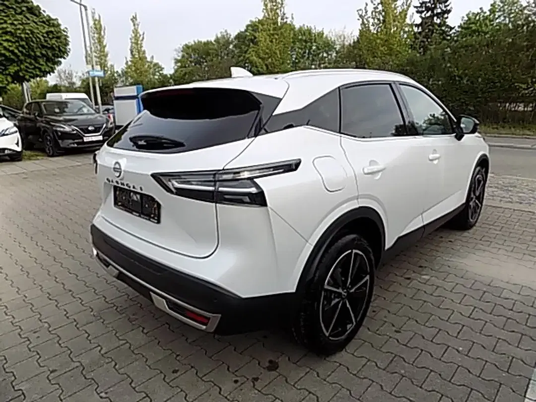 Nissan Qashqai - Thumbnail 4