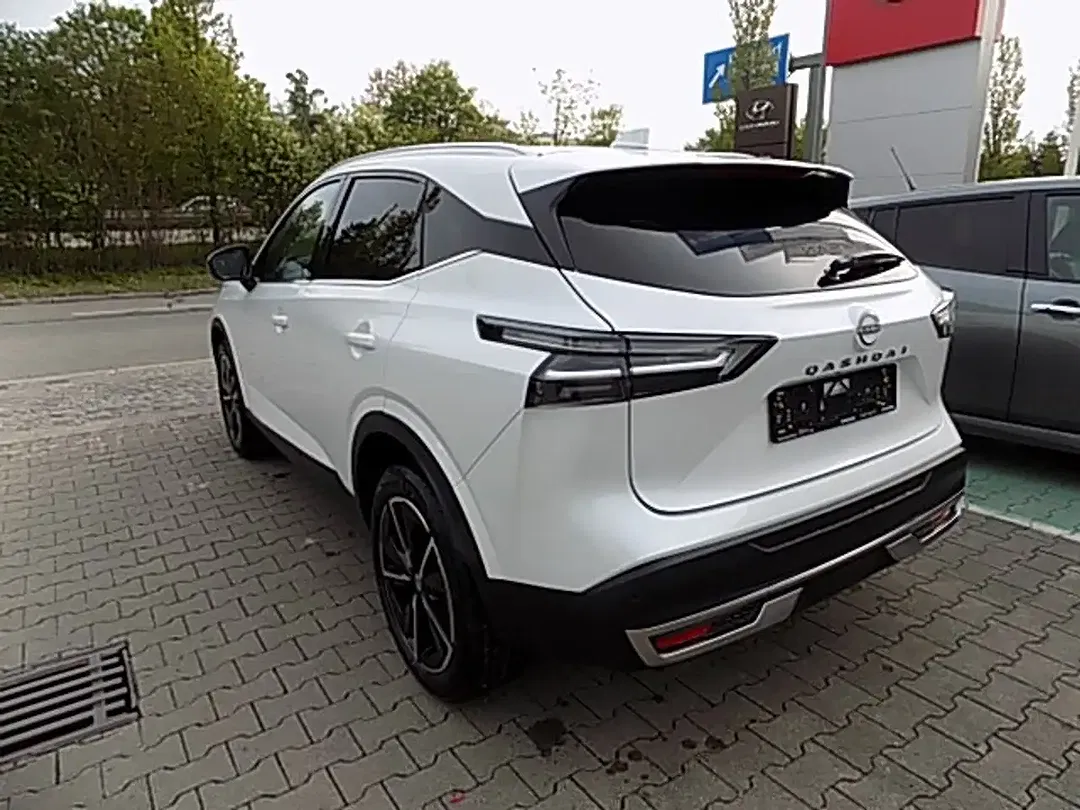 Nissan Qashqai - Thumbnail 6