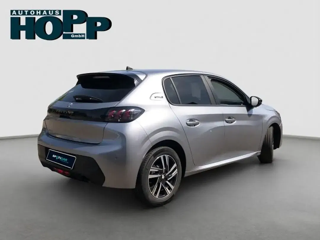 Peugeot 208 - Thumbnail 7
