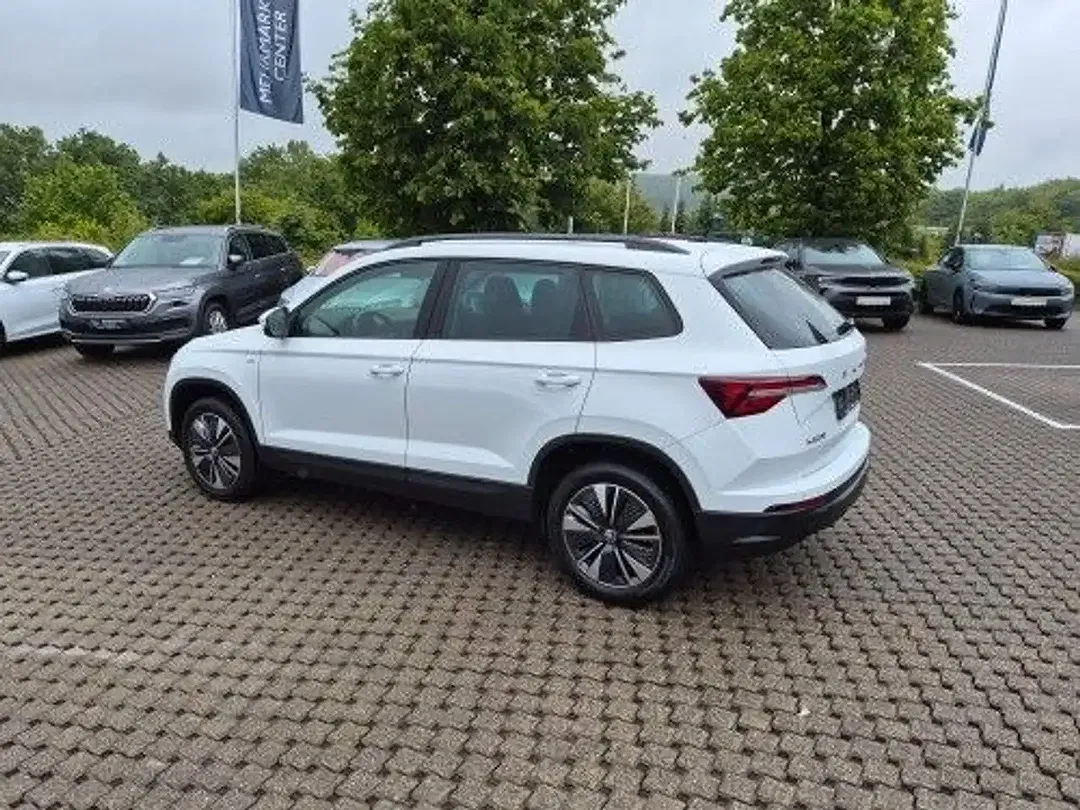 Skoda Karoq - Thumbnail 5