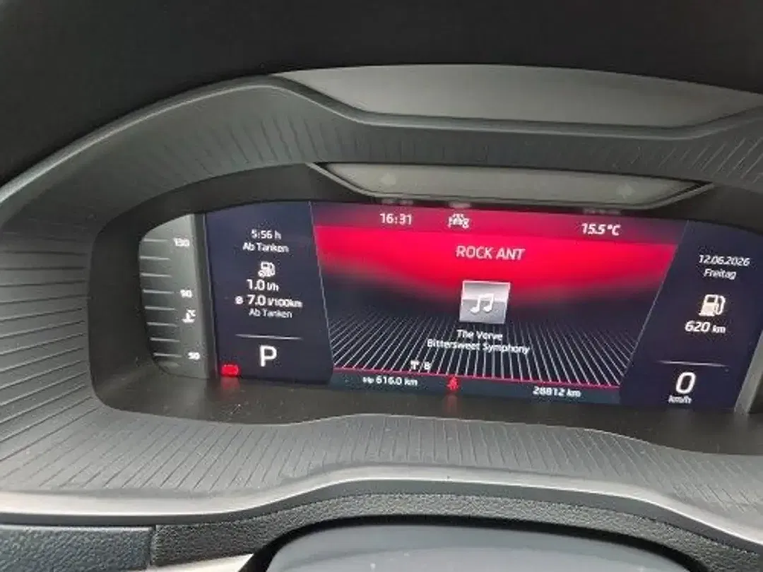 Skoda Karoq - Thumbnail 6