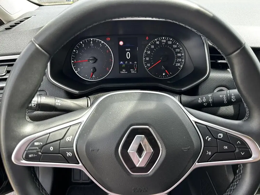 Renault Clio - Thumbnail 11