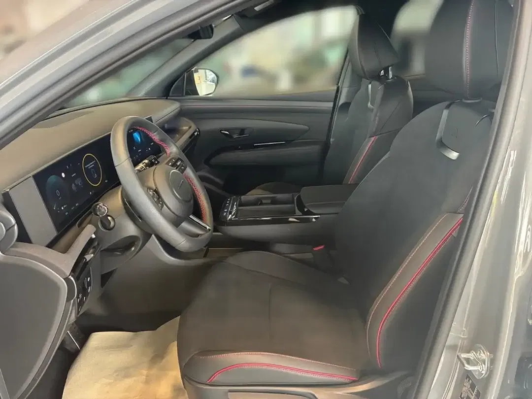 Hyundai TUCSON - Thumbnail 7