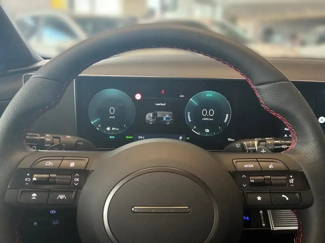 Hyundai TUCSON - Thumbnail 8