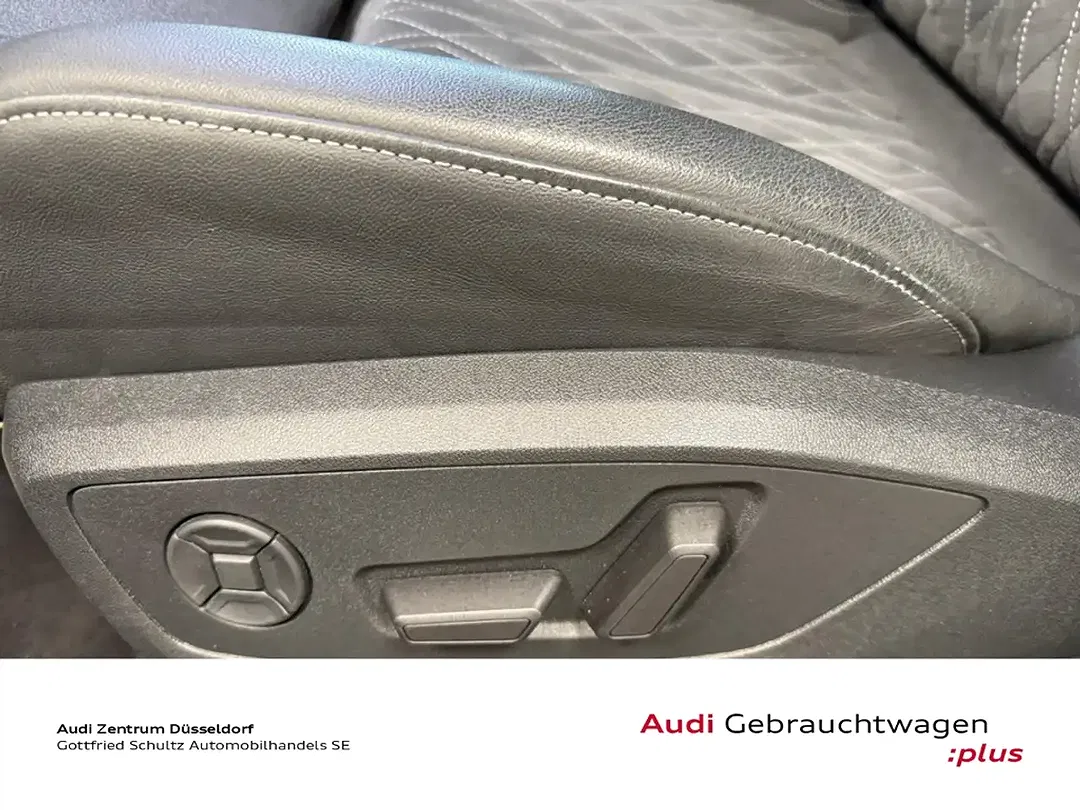 Audi Q4 e-tron - Thumbnail 12
